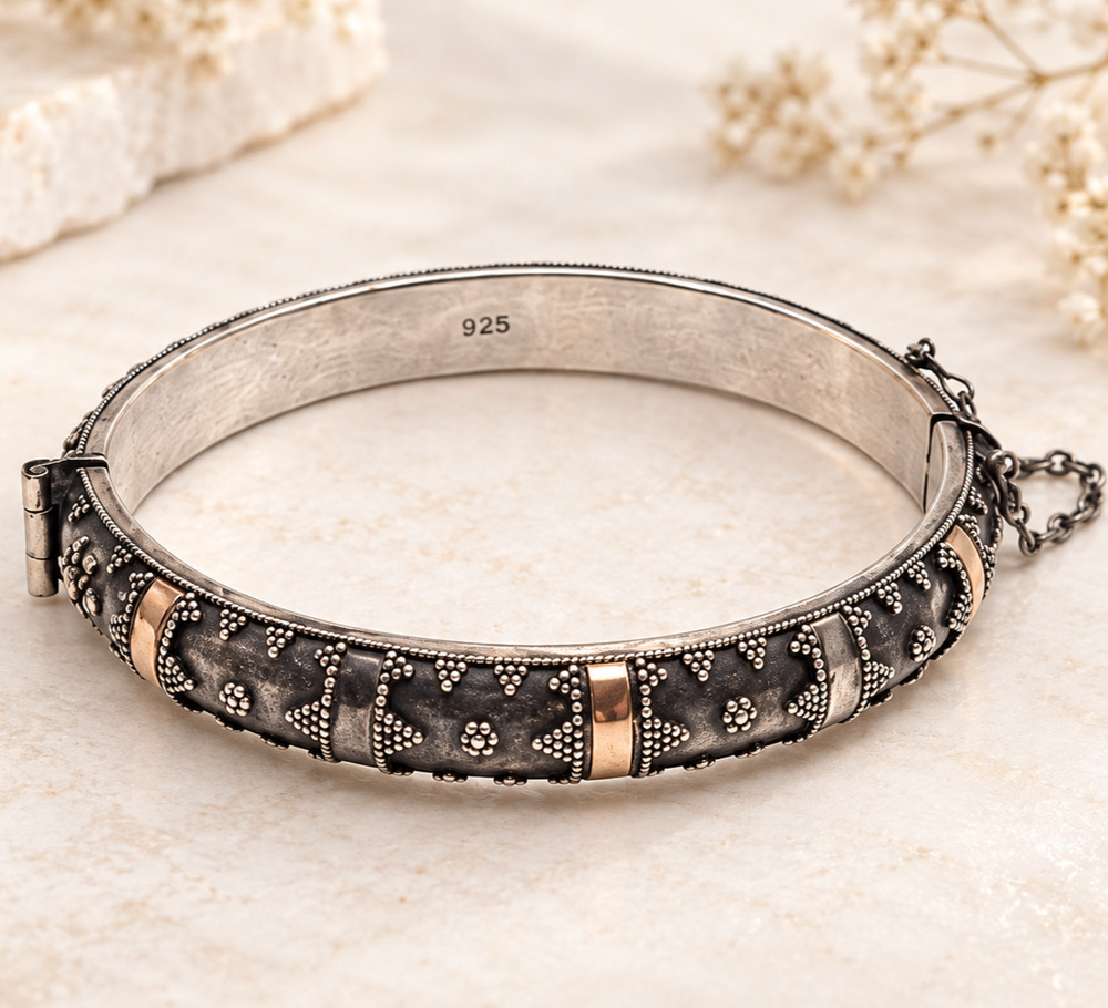 Vintage 925 Sterling Silver Hinged Bangle Bracelet Two Tone Floral Safety Chain